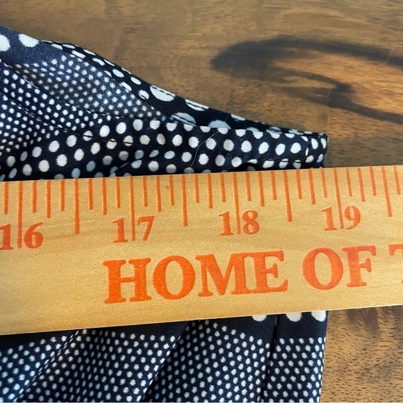 ALICE RITTER
 Lace Pattern Top - Picture 7 of 7